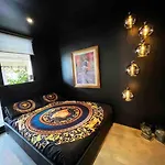 Vip Garden Jacuzzi Seaview In The Hearth Of Downtown *