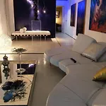 Vip Garden Jacuzzi Seaview In The Hearth Of Downtown * 라스페치아