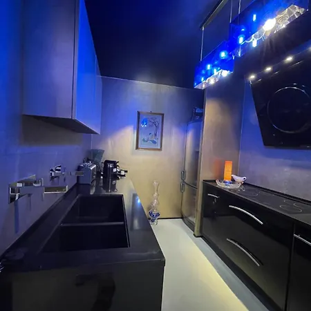 Vip Garden Jacuzzi Seaview In The Hearth Of Downtown