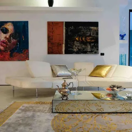 Vip Garden Jacuzzi Seaview In The Hearth Of Downtown Appartement