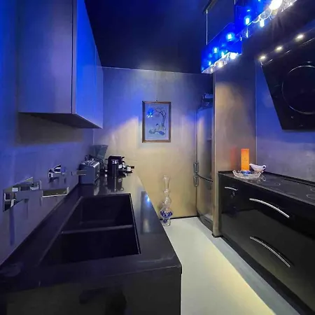 Appartement Vip Garden Jacuzzi Seaview In The Hearth Of Downtown