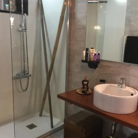 Apartment Vip Garden Jacuzzi Seaview In The Hearth Of Downtown