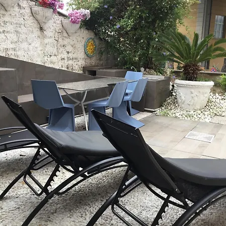 Vip Garden Jacuzzi Seaview In The Hearth Of Downtown