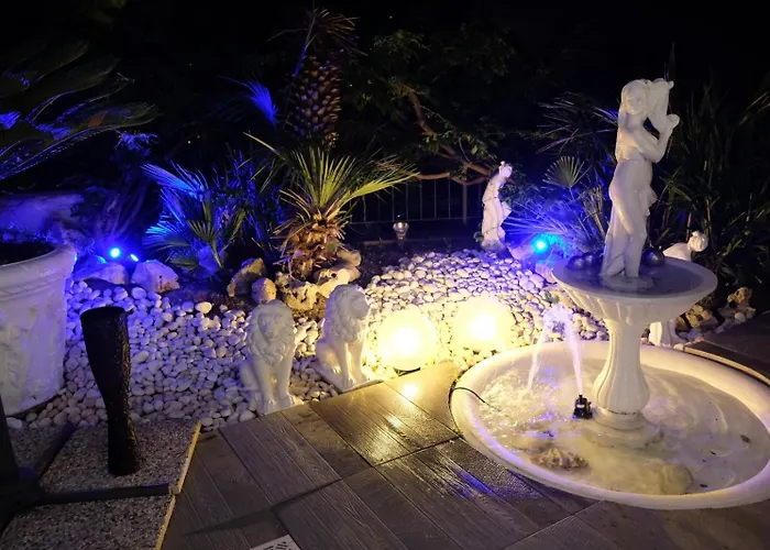 Vip Garden Jacuzzi Seaview In The Hearth Of Downtown Апартаменты Специя