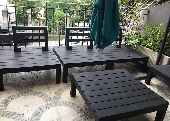 Vip Garden Jacuzzi Seaview In The Hearth Of Downtown Apartmán